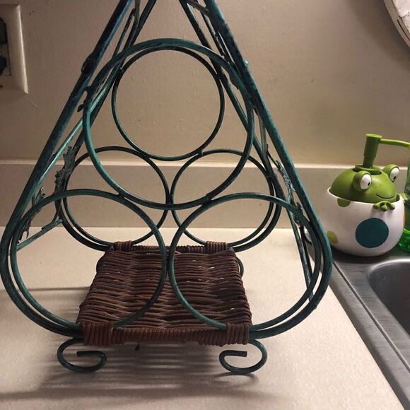 Vineyard wine bottle or bottle  holder - Picture 6 of 7